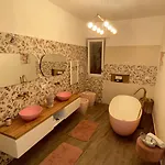 Vanila Dream's House Bed & Breakfast